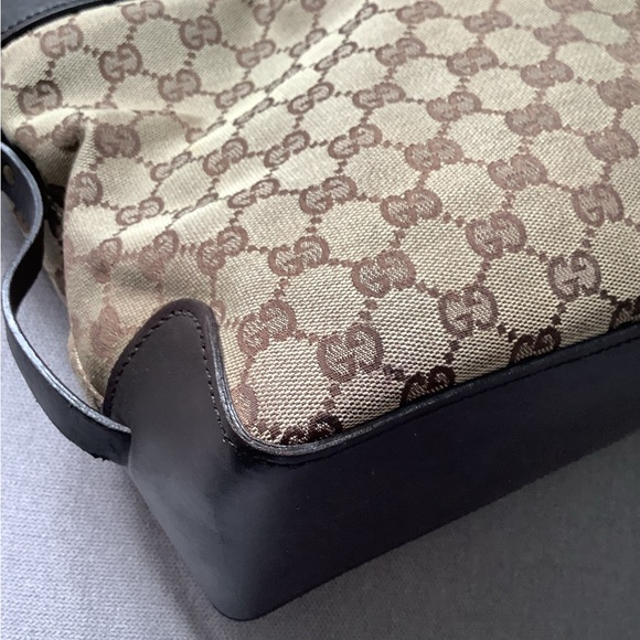 Authentic GUCCI GG logo canvas tote 🔥🔥 - Picture 5 of 15